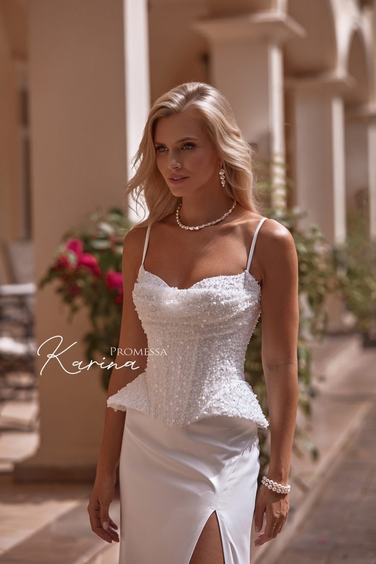 Karina2G0A3879